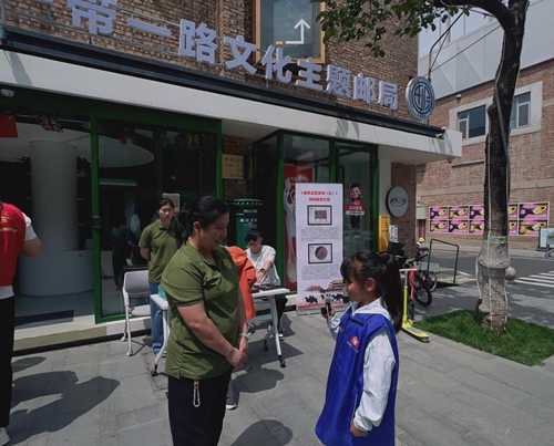 旗帜小记者受邀参加一带一路文化主题邮局活动(图5)